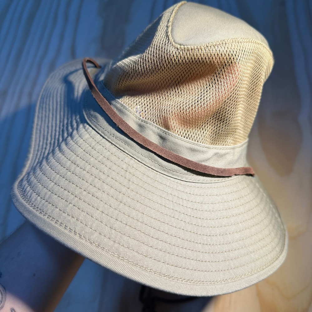 Dorfman Pacific Mens Khaki Mesh Safari Boonie Sun Hat Medium Leather Cord